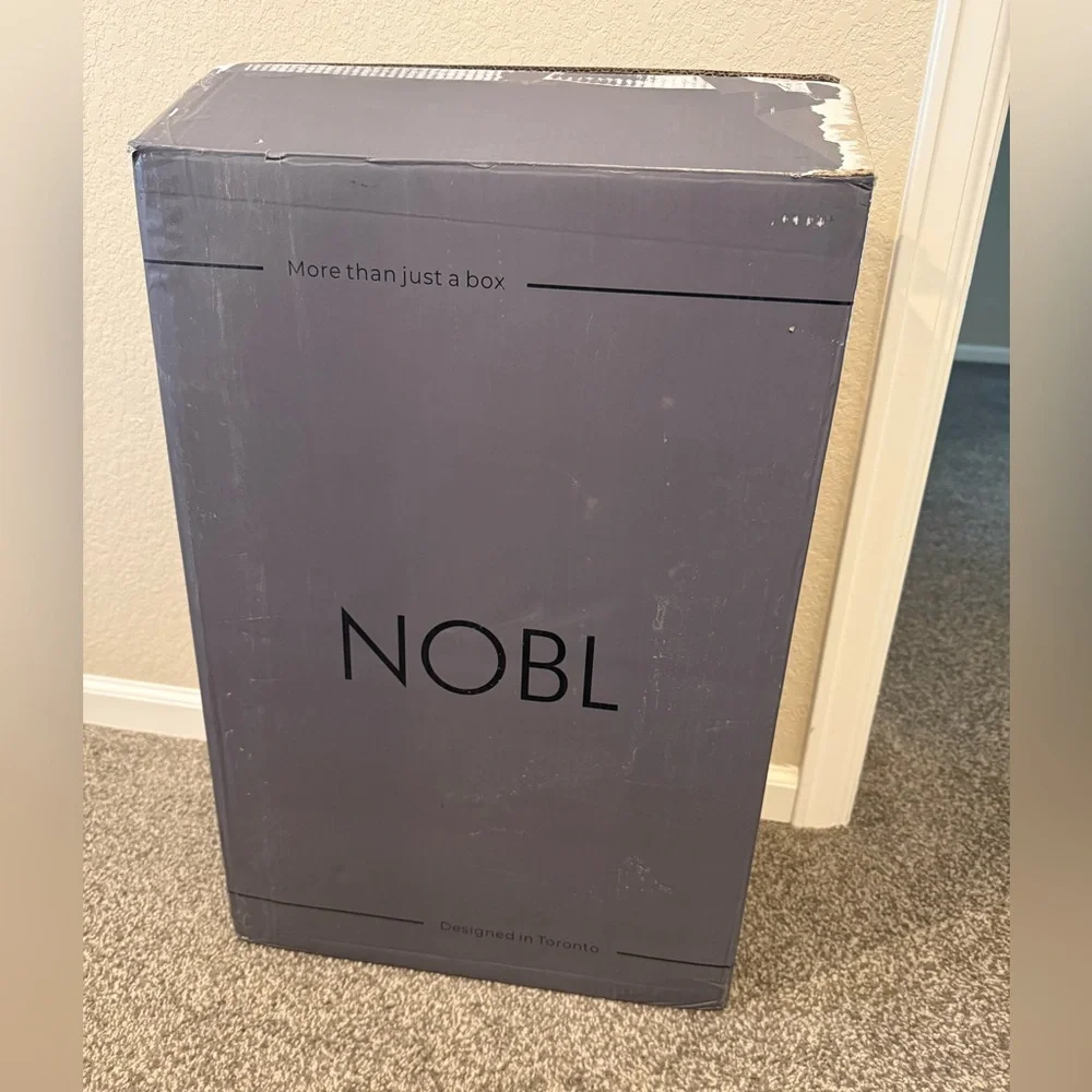 NOBL Carry-On: All-In-One - GREAT CONDITION - Picture 16 of 16